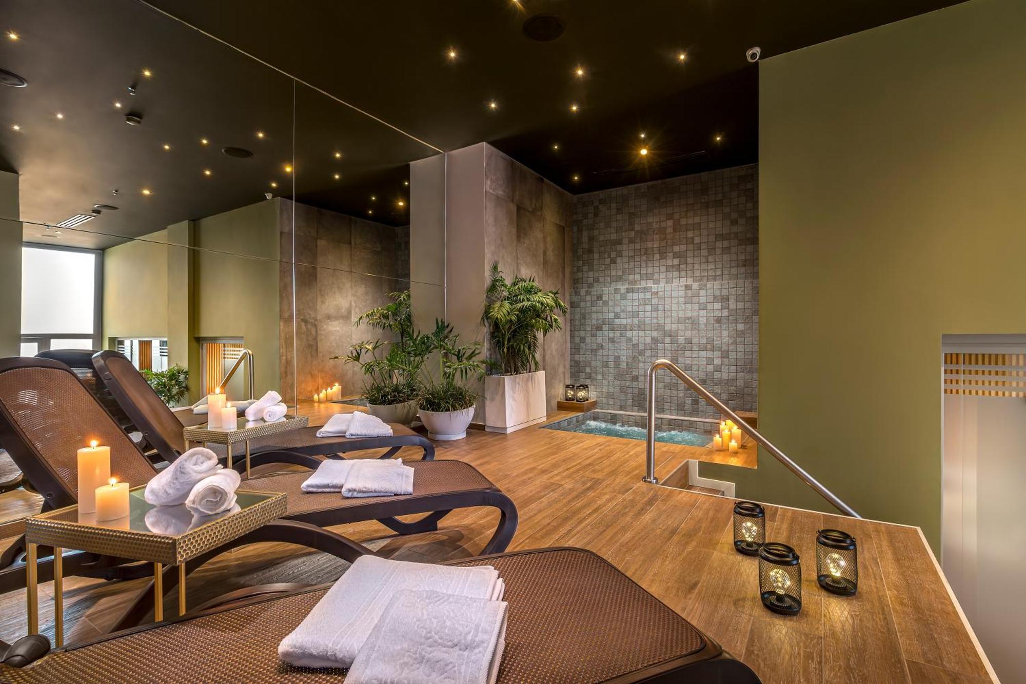 Unico - Stay & Residences By Ava Asuncion Buitenkant foto